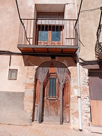 Casa en venta en Mosqueruela, Teruel de 5 habitaciones