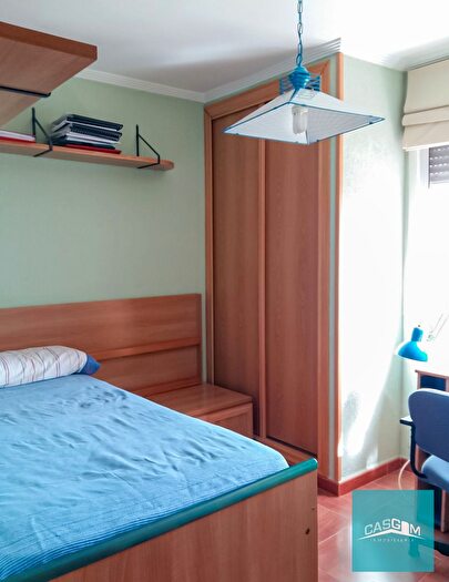 Casas en venta y pisos alquiler - 2