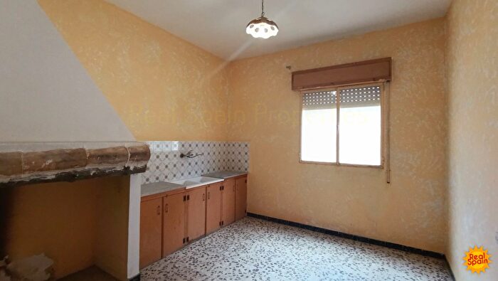 Casas en venta y pisos alquiler - 2