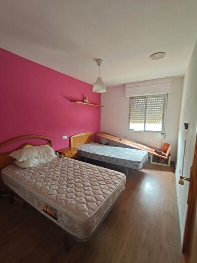 Casas en venta y pisos alquiler - 2