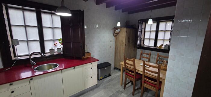 Casas en venta y pisos alquiler - 2
