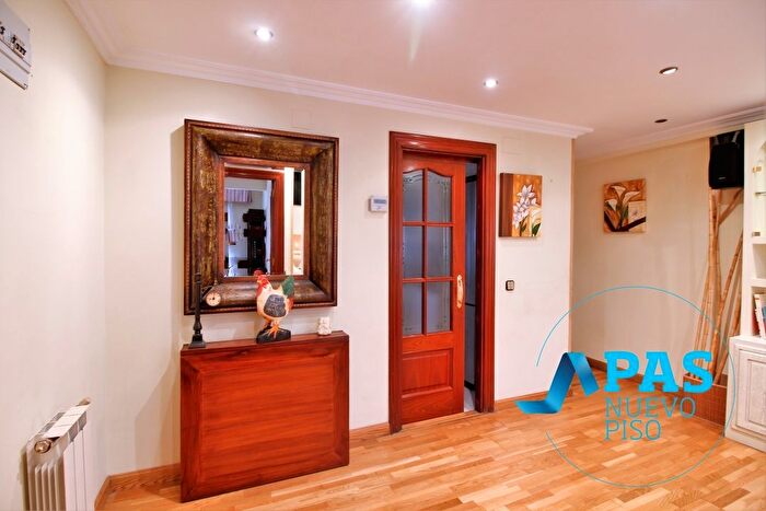 Casas en venta y pisos alquiler - 3