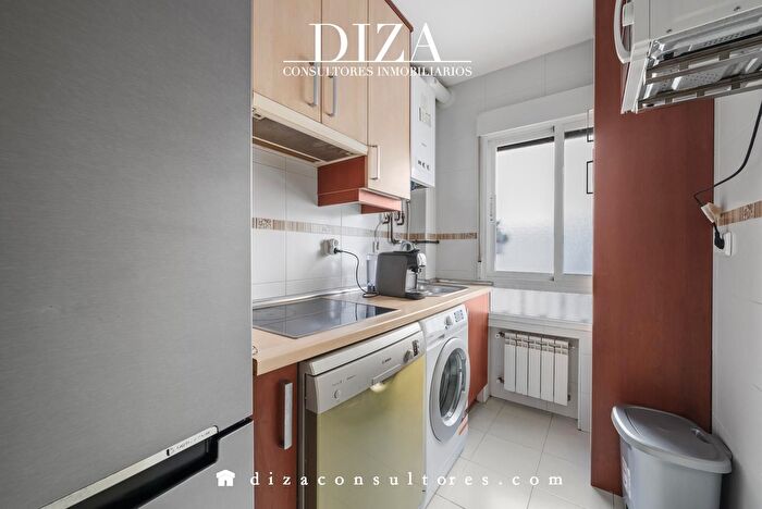 Casas en venta y pisos alquiler - 2