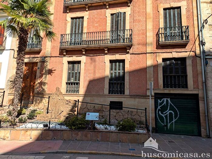Casa en venta en Villanueva del Arzobispo, Jaén de 7 habitaciones