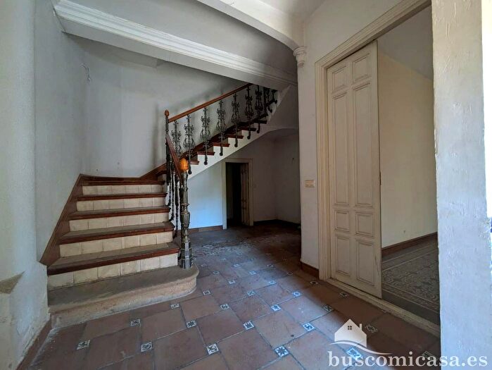 Casas en venta y pisos alquiler - 2