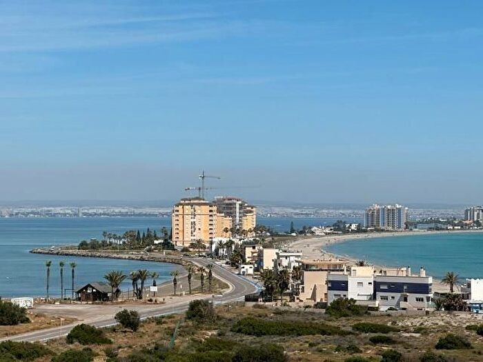 Piso en venta en Tomás Maestre, La Manga del Mar Menor de 3 habitaciones