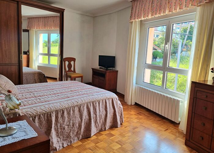 Casas en venta y pisos alquiler - 2