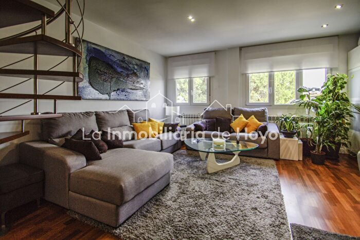 Casas en venta y pisos alquiler - 1