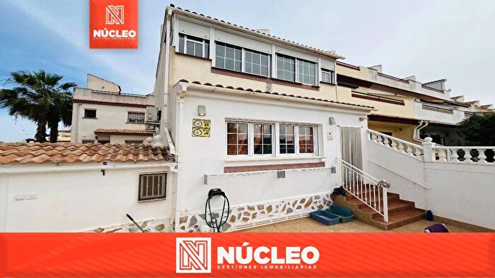 Casas en venta y pisos alquiler - 1