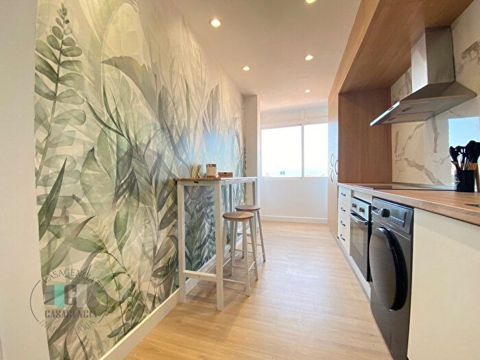 Casas en venta y pisos alquiler - 3