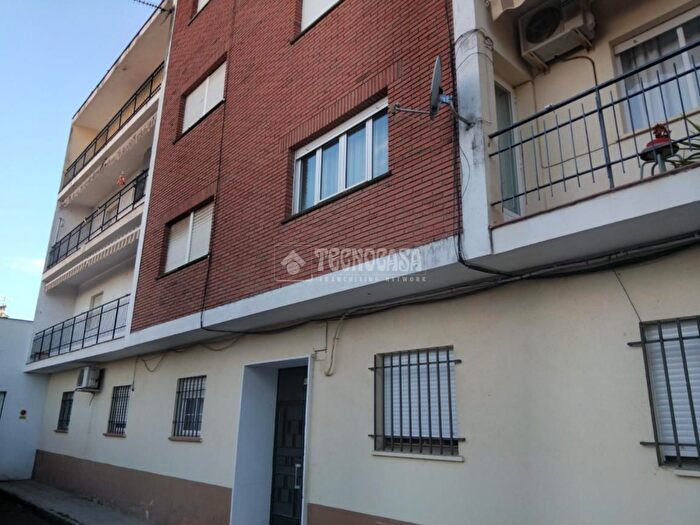 Piso en venta en Montijo, Badajoz de 4 habitaciones