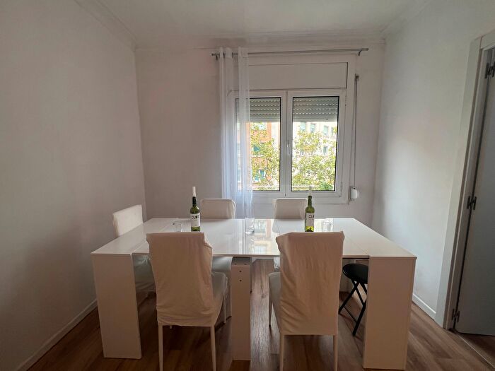 Piso en venta en Eixample, Sagrada Família de 4 habitaciones