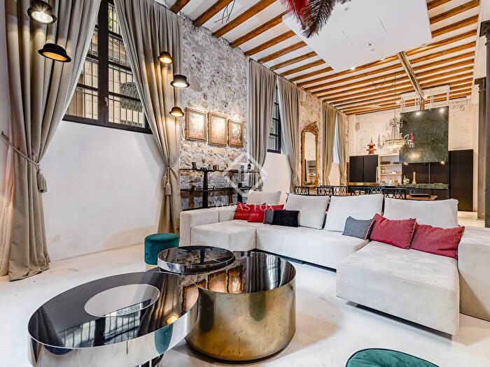 Casas en venta y pisos alquiler - 1