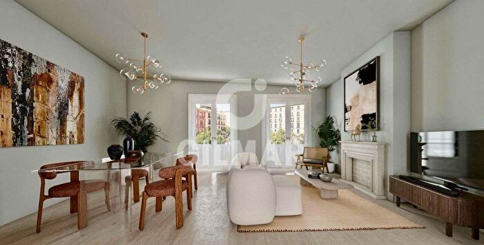 Piso en venta en Centro, Embajadores Lavapiés de 5 habitaciones