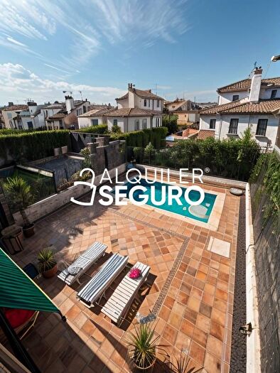 Casas en venta y pisos alquiler - 2
