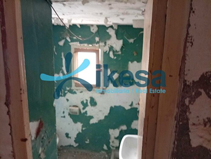 Casas en venta y pisos alquiler - 2