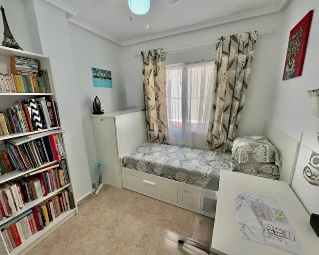 Casas en venta y pisos alquiler - 2
