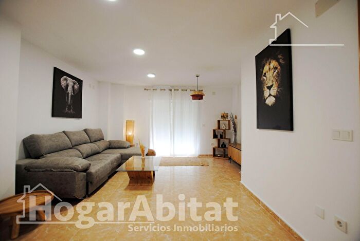 Casas en venta y pisos alquiler - 2