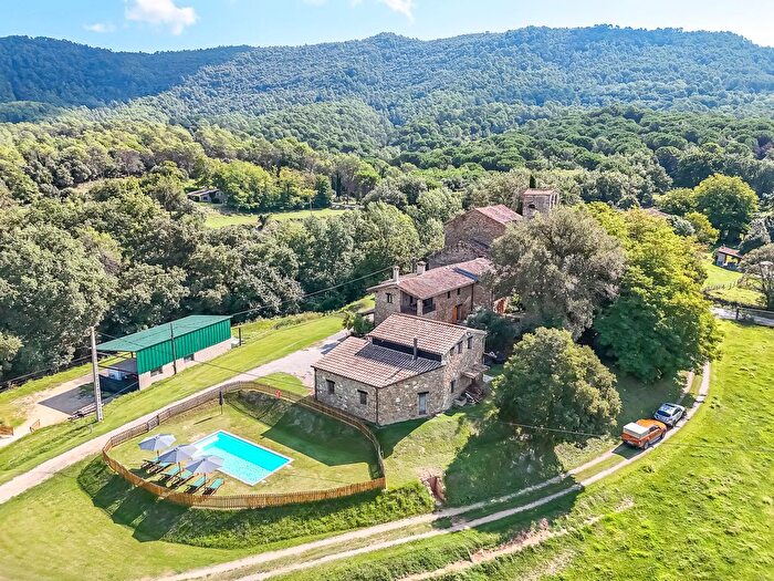 Casa en venta en Sant Miquel de Campmajor, Girona de 8 habitaciones