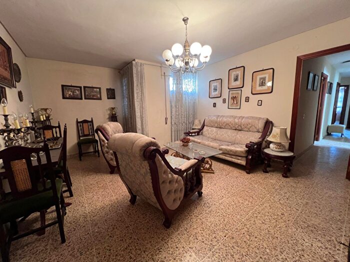 Piso en venta en Bujalance, Córdoba de 4 habitaciones