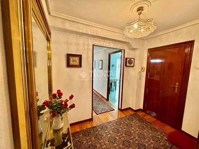 Casas en venta y pisos alquiler - 3