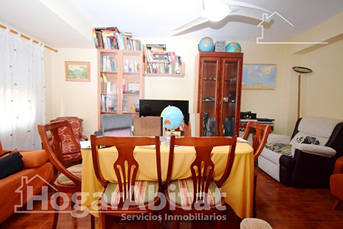 Casas en venta y pisos alquiler - 2