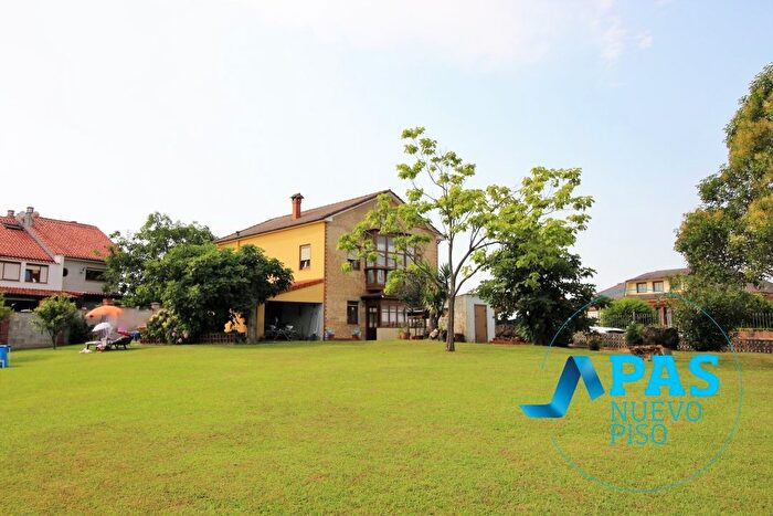 Casas en venta y pisos alquiler - 2