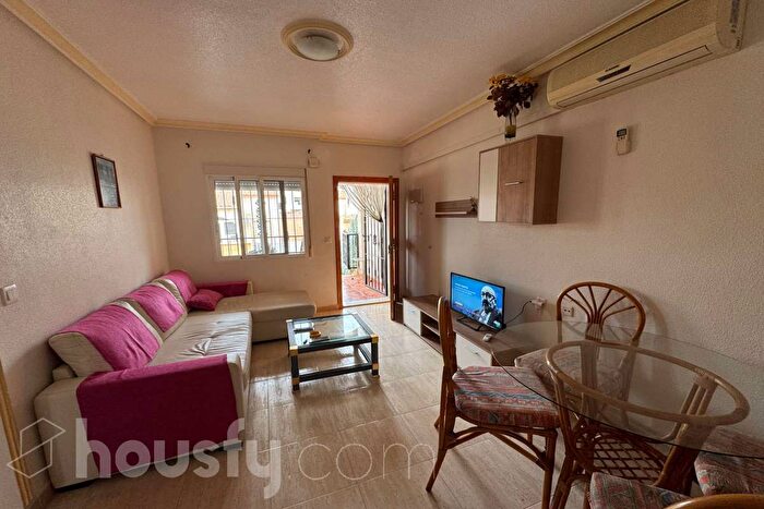 Casas en venta y pisos alquiler - 1