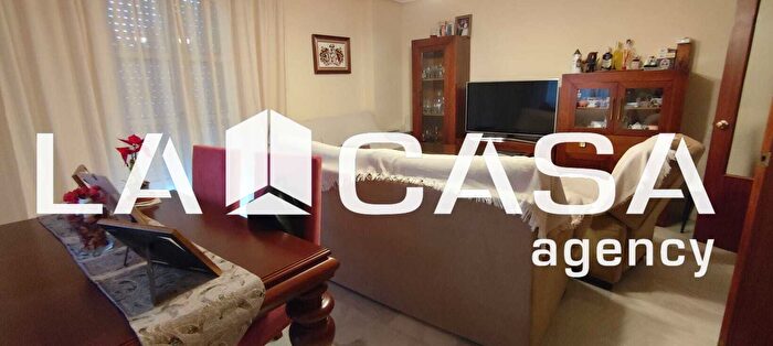 Casas en venta y pisos alquiler - 1