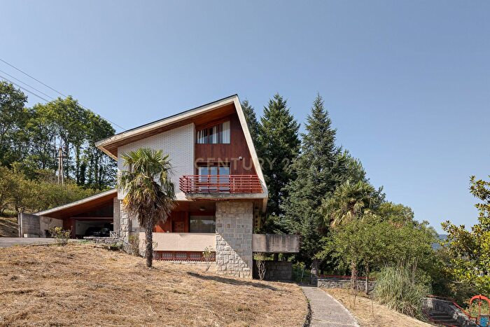 Casa en venta en Altsasu Alsasua, Navarra de 5 habitaciones