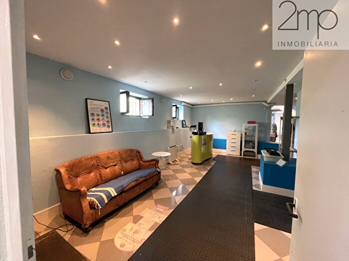 Casas en venta y pisos alquiler - 2