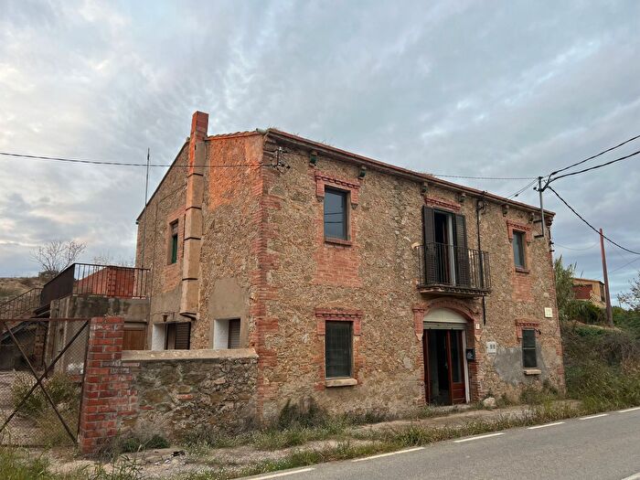 Casa en venta en La Tallada dEmpordà, Girona de 5 habitaciones