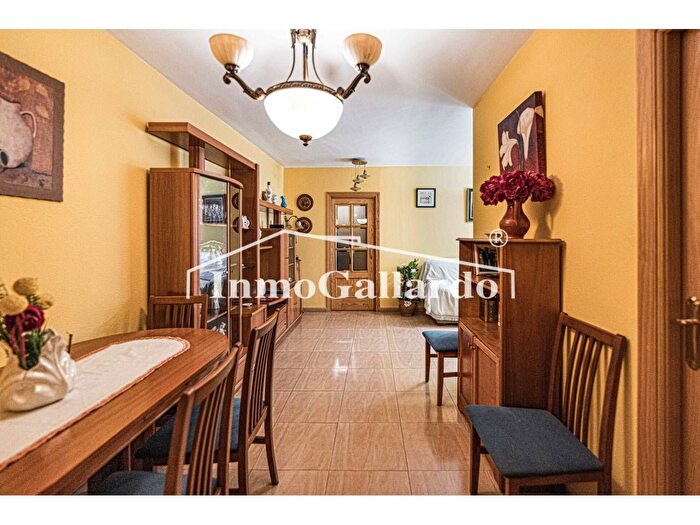 Casas en venta y pisos alquiler - 3