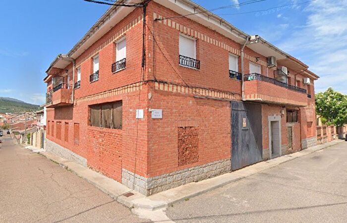 Piso en venta en Navahermosa, Toledo de 4 habitaciones