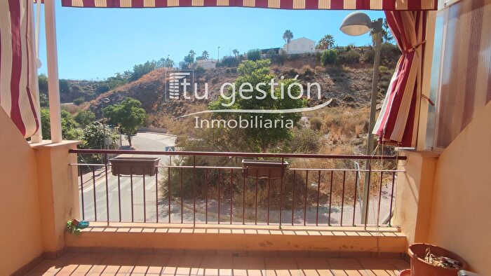 Casa en venta en Almayate, Vélezmálaga de 3 habitaciones