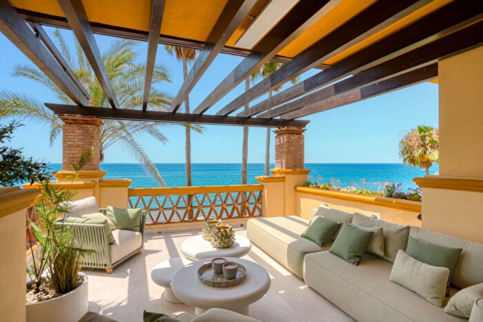 Piso en venta en Rïo Real Los Monteros, Río Real de 3 habitaciones