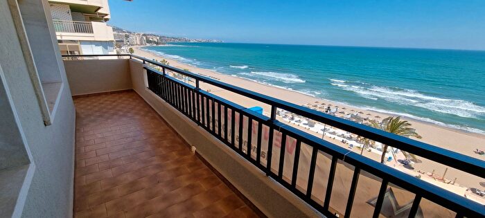 Piso en venta en Playa de los Boliches, Fuengirola de 2 habitaciones