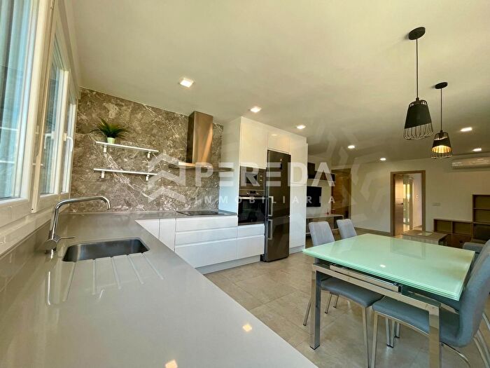 Casas en venta y pisos alquiler - 2