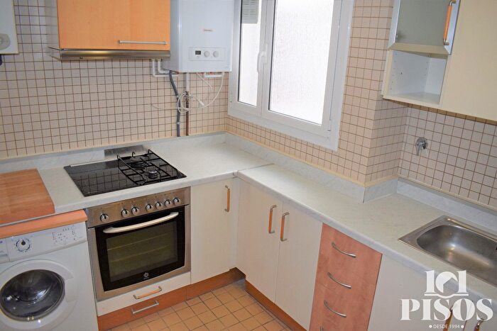 Casas en venta y pisos alquiler - 2