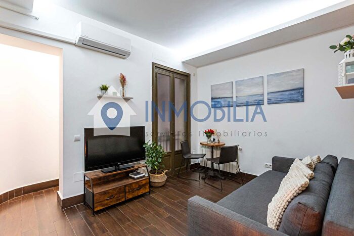 Casas en venta y pisos alquiler - 1