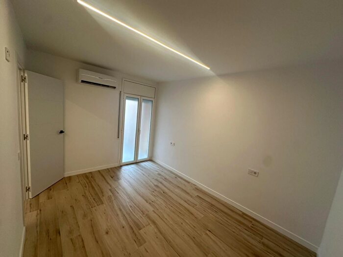 Piso en venta en Collblanc La Torrassa, La Torrassa de 3 habitaciones