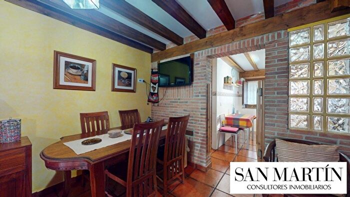 Casas en venta y pisos alquiler - 3