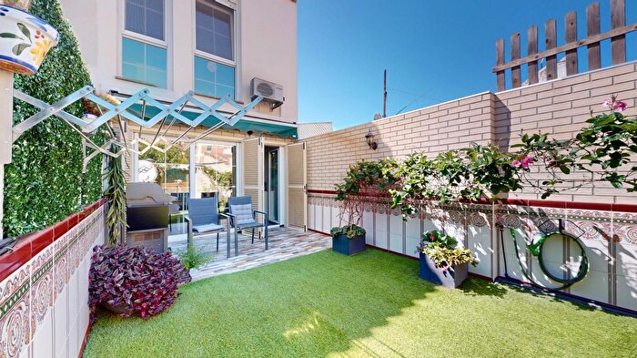 Casa en venta en Llevant, Son Cladera de 3 habitaciones