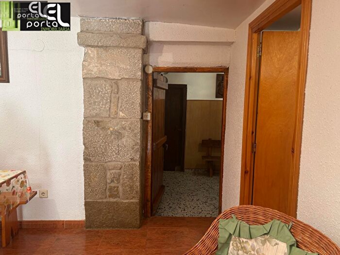 Casas en venta y pisos alquiler - 2