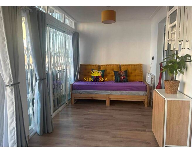 Casas en venta y pisos alquiler - 1