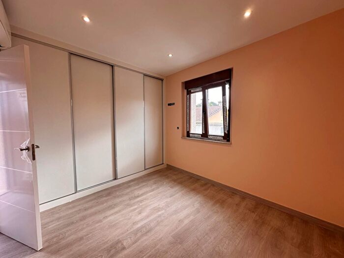 Piso en alquiler en Boqueixón, A Coruña de 2 habitaciones