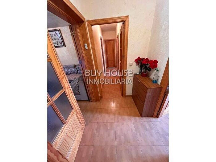 Casas en venta y pisos alquiler - 2