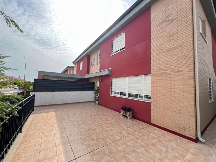 Casa en venta en Playa, Burriana Borriana de 4 habitaciones