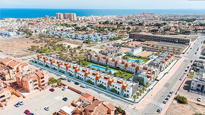 Piso en venta en Nueva Torrevieja Aguas Nuevas, Aguas Nuevas de 2 habitaciones