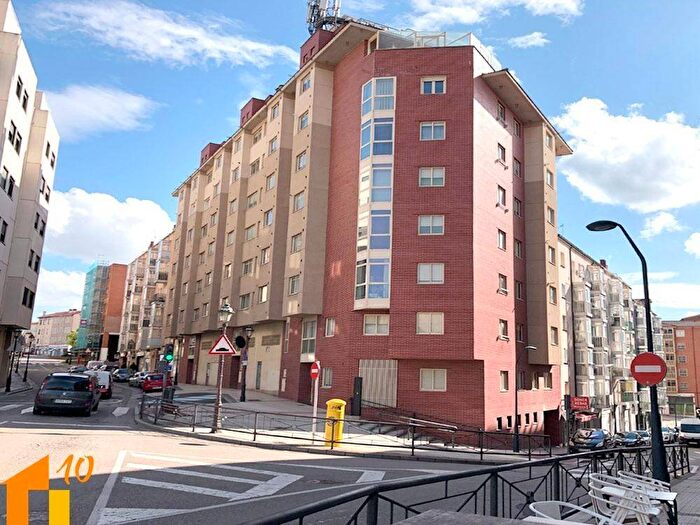 Casas en venta y pisos alquiler - 1